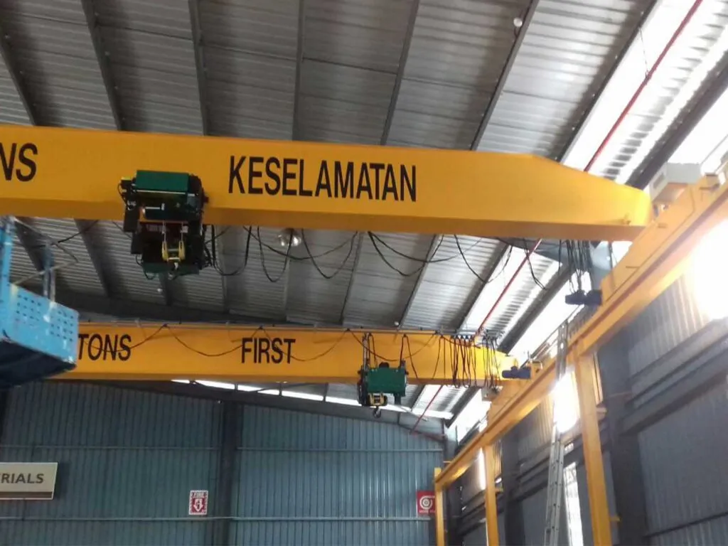 OVERHEAD CRANE